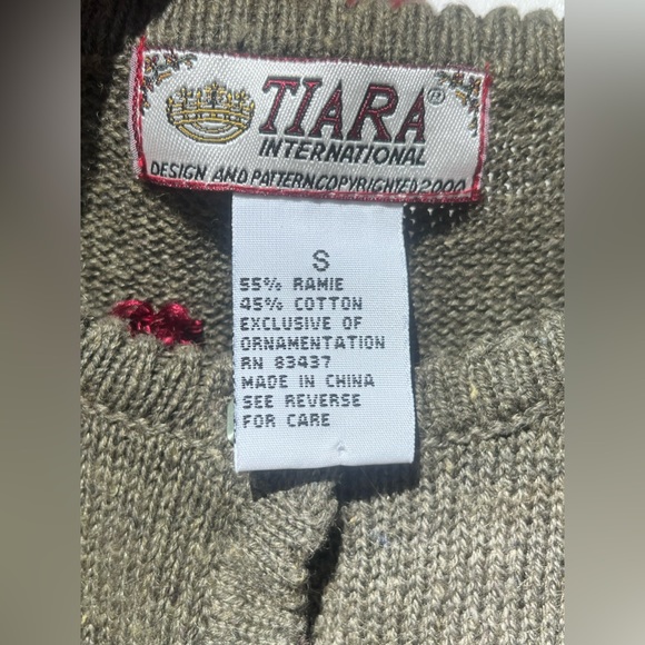 vtg y2K embroidered cottagecore cardigan sweater • beaded • Tiara International• - Picture 7 of 16